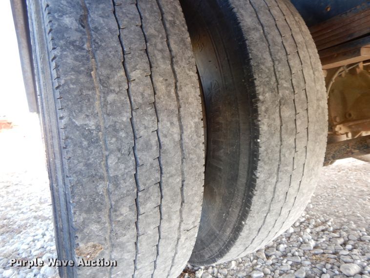 image for item FG9503 2006 Chevrolet C5500  Crew Cab utility truck