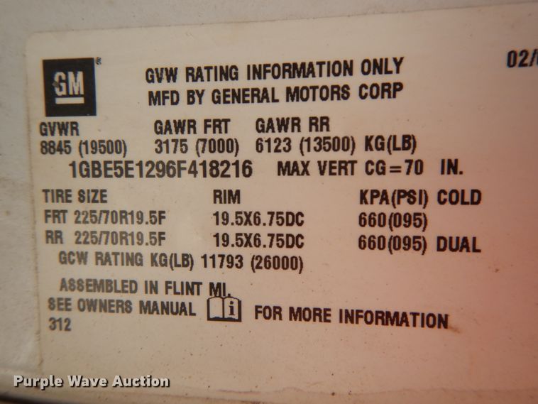 image for item FG9503 2006 Chevrolet C5500  Crew Cab utility truck