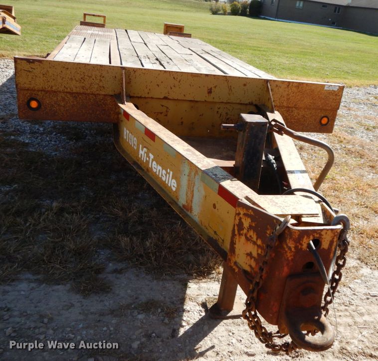 image for item FG9505 1999 Eager Beaver 10HDB equipment trailer