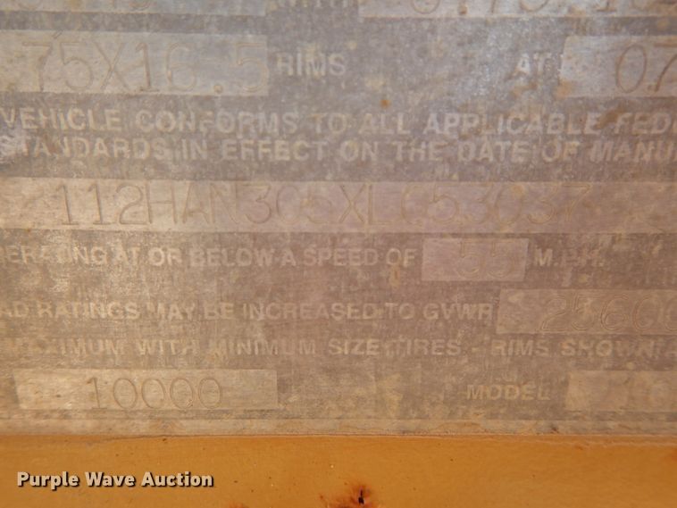 image for item FG9505 1999 Eager Beaver 10HDB equipment trailer