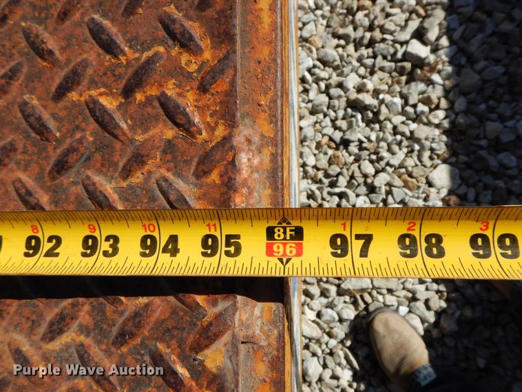 image for item FG9506 1992 Eager Beaver 20HAL equipment trailer