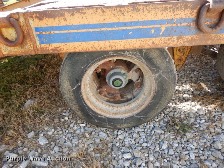 image for item FG9506 1992 Eager Beaver 20HAL equipment trailer