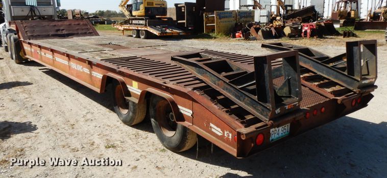 image for item FG9507 1985 Trail King TK70 drop deck equipment trailer