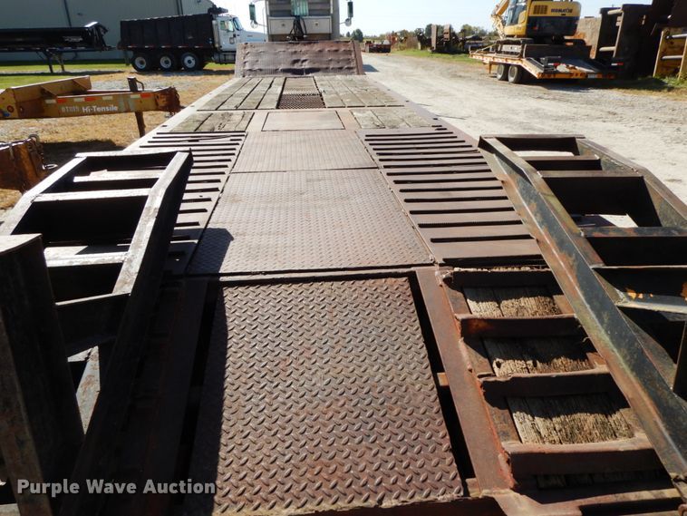 image for item FG9507 1985 Trail King TK70 drop deck equipment trailer