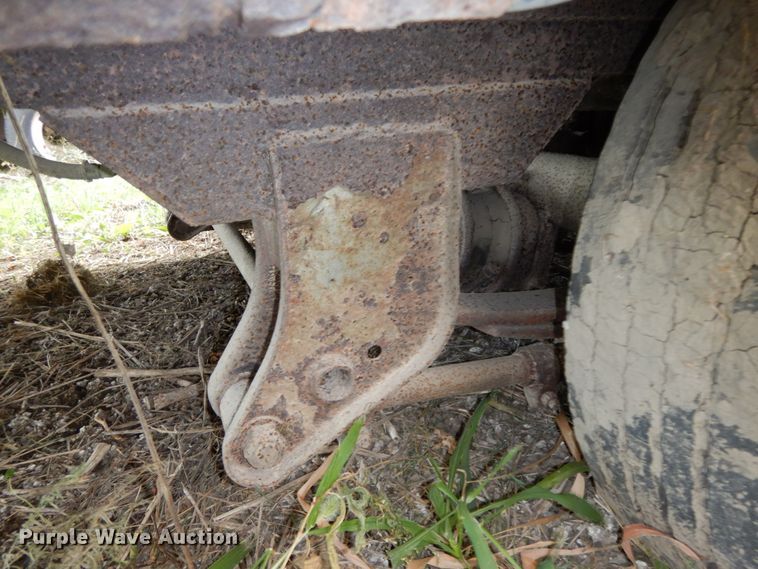 image for item FG9509 1987 Trailmobile 02BA-1EDL dry van trailer