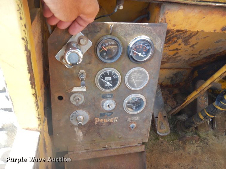 image for item FK9417 1975 Michigan 175B  wheel loader