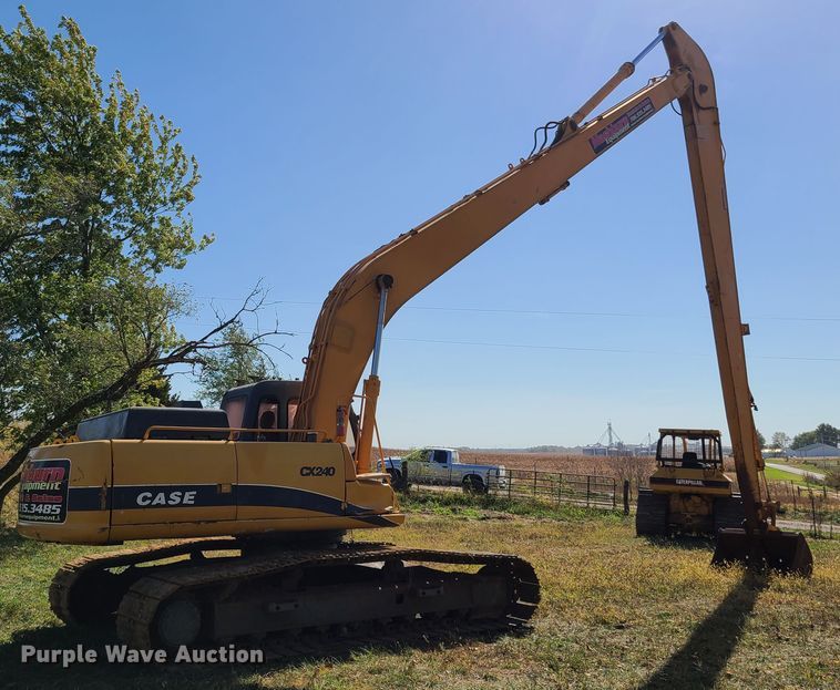 image for item GB9015 2005 Case CX240  long reach excavator