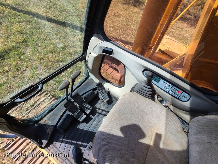 image for item GB9015 2005 Case CX240  long reach excavator