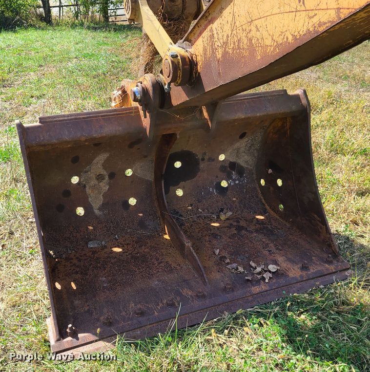 image for item GB9015 2005 Case CX240  long reach excavator