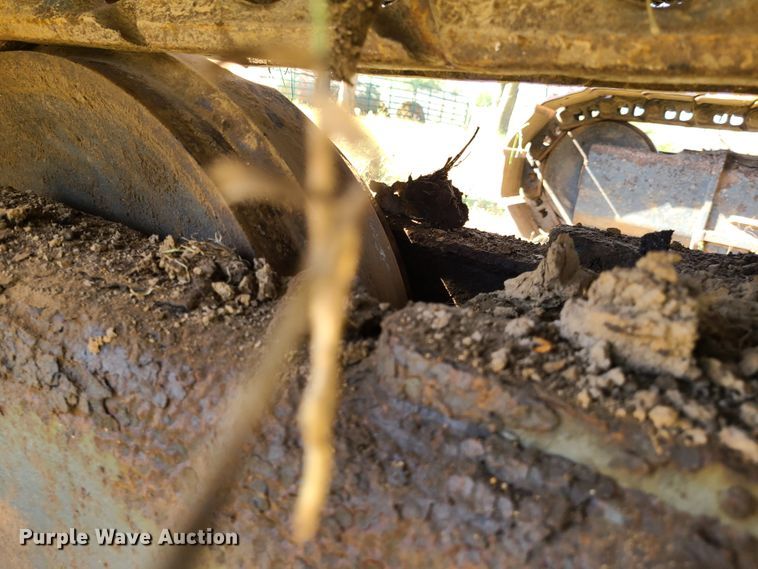 image for item GB9015 2005 Case CX240  long reach excavator