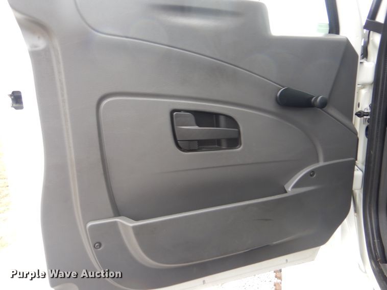 image for item GM9205 2011 International 4300  digger derrick truck