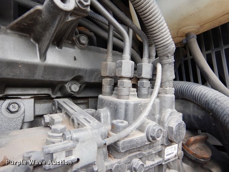 image for item GM9214 2012 Ford F550 Super Duty  vacuum truck