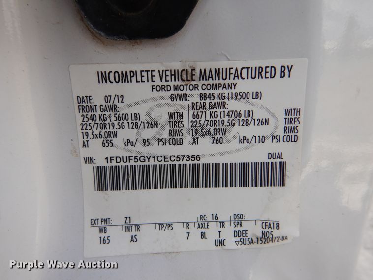 image for item GM9214 2012 Ford F550 Super Duty  vacuum truck
