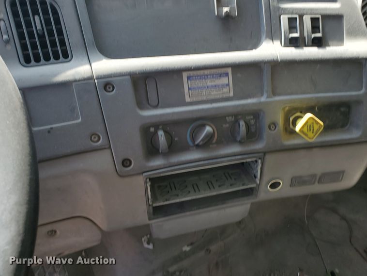 image for item GM9296 1998 Ford LT8000  ready mix truck