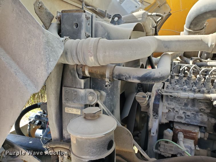 image for item GM9296 1998 Ford LT8000  ready mix truck