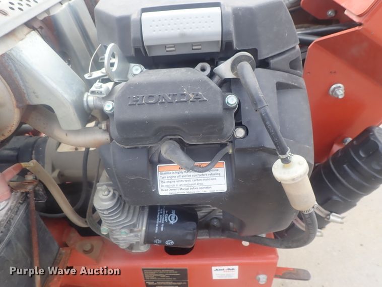 image for item GN9115 2014 Ditch Witch RT24  trencher