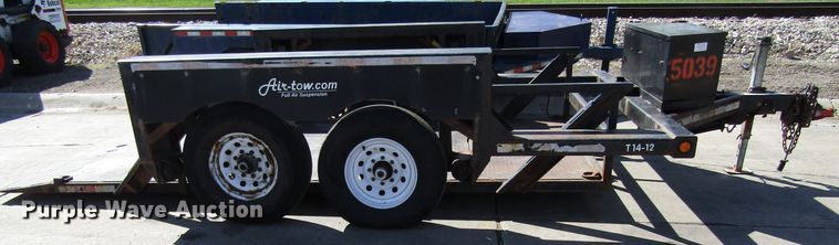 image for item GQ9173 2012 Air Tow T14-12 equipment trailer
