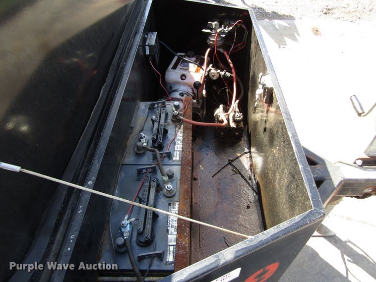 image for item GQ9173 2012 Air Tow T14-12 equipment trailer