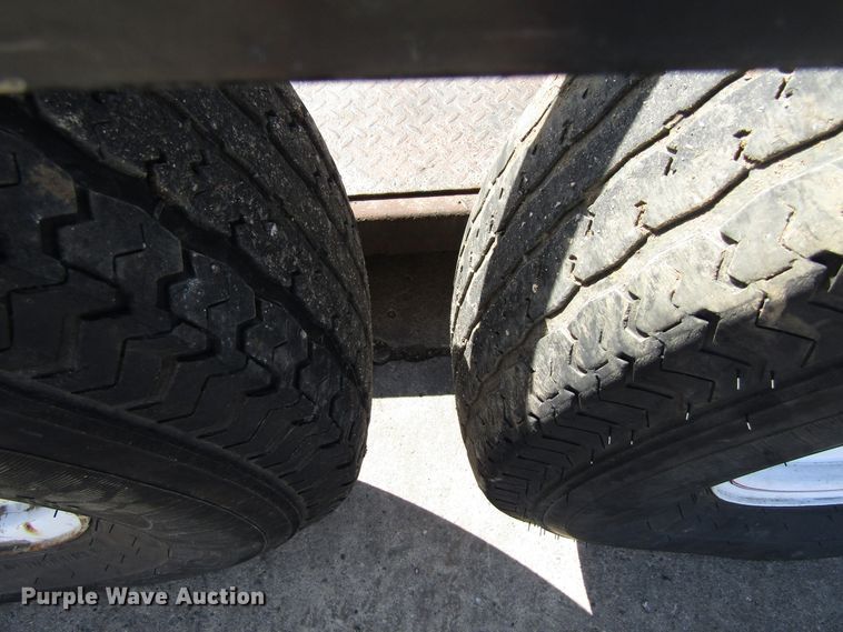 image for item GQ9173 2012 Air Tow T14-12 equipment trailer