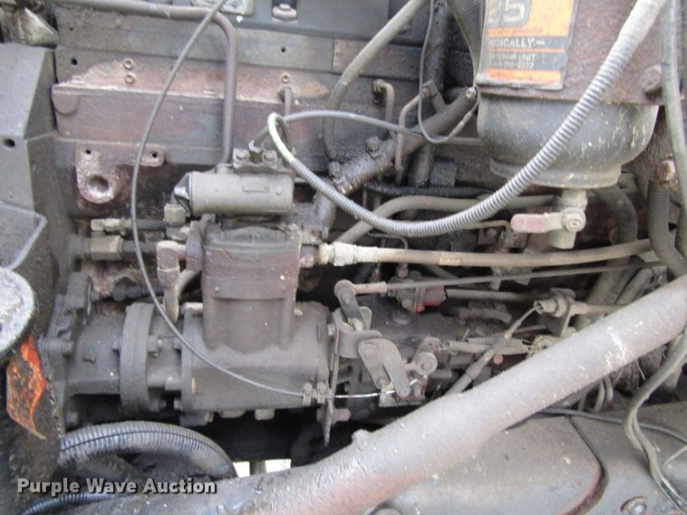 image for item GQ9190 1994 Ford LT9000  dump truck