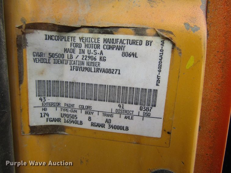 image for item GQ9190 1994 Ford LT9000  dump truck