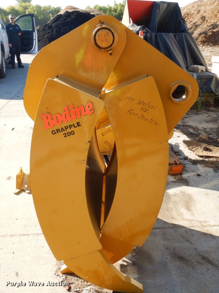 image for item GQ9793 Bodine Grapple 200 excavator grapple
