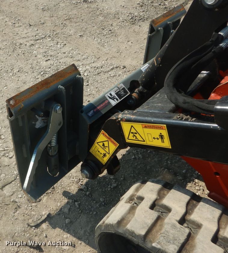 image for item GR9948 2017 Ditch Witch SK800  compact utility loader