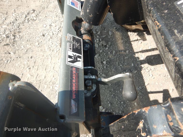 image for item GR9948 2017 Ditch Witch SK800  compact utility loader