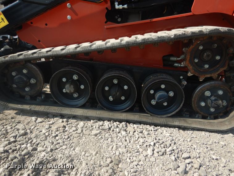 image for item GR9948 2017 Ditch Witch SK800  compact utility loader