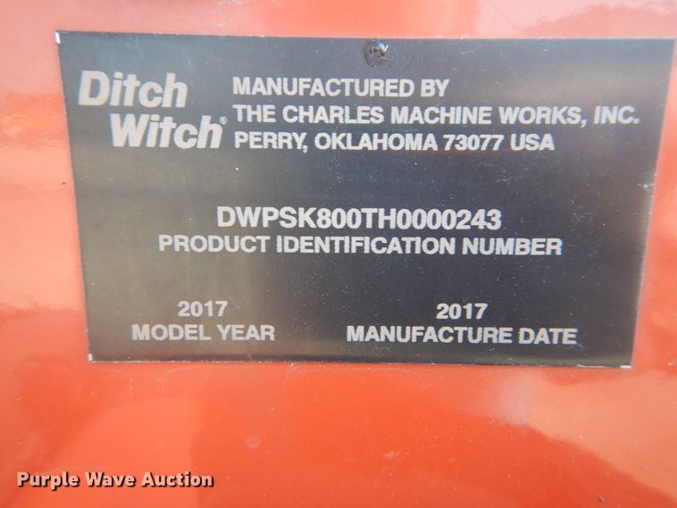 image for item GR9948 2017 Ditch Witch SK800  compact utility loader