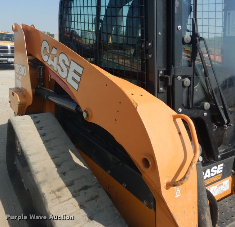 image for item GR9949 2016 Case TR310  tracked skid steer loader