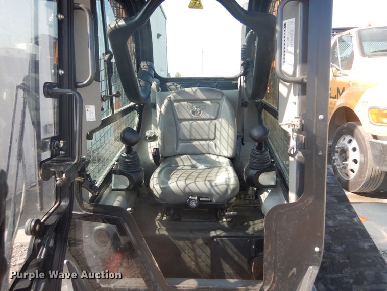 image for item GR9949 2016 Case TR310  tracked skid steer loader