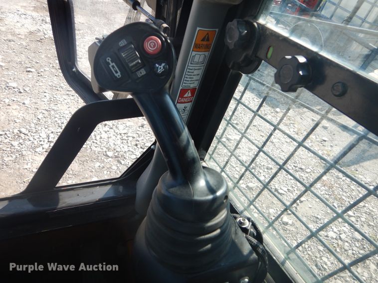 image for item GR9949 2016 Case TR310  tracked skid steer loader