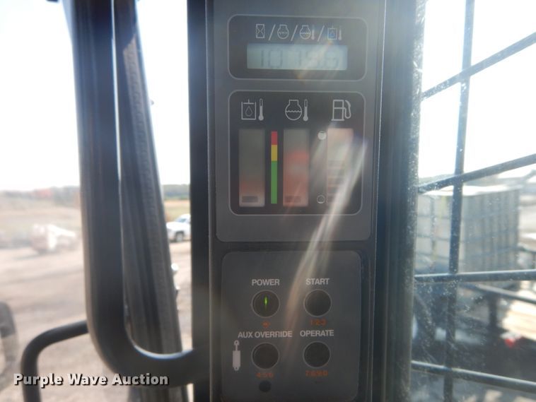 image for item GR9949 2016 Case TR310  tracked skid steer loader