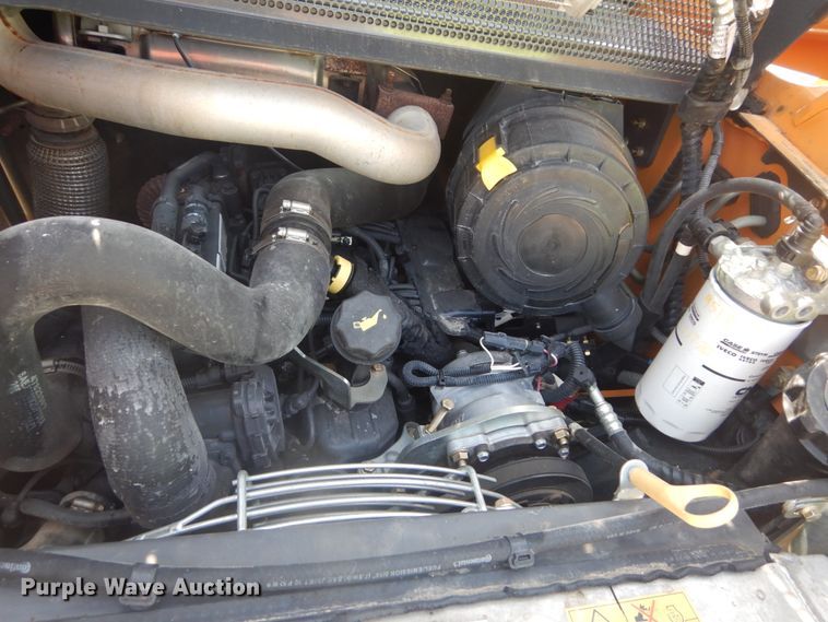 image for item GR9949 2016 Case TR310  tracked skid steer loader