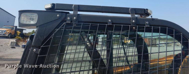 image for item GR9949 2016 Case TR310  tracked skid steer loader