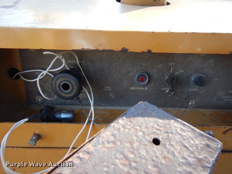 image for item HD9051 Galion  D66A single drum roller