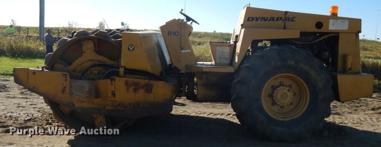 image for item HD9052 Case Dynapac  single drum roller