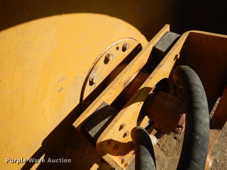 image for item HD9052 Case Dynapac  single drum roller