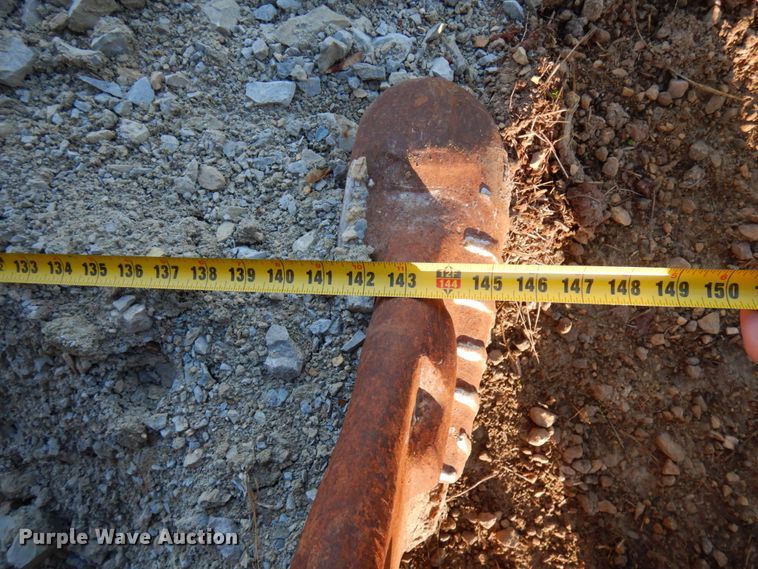 image for item HD9053 Caterpillar 146"W loader bucket