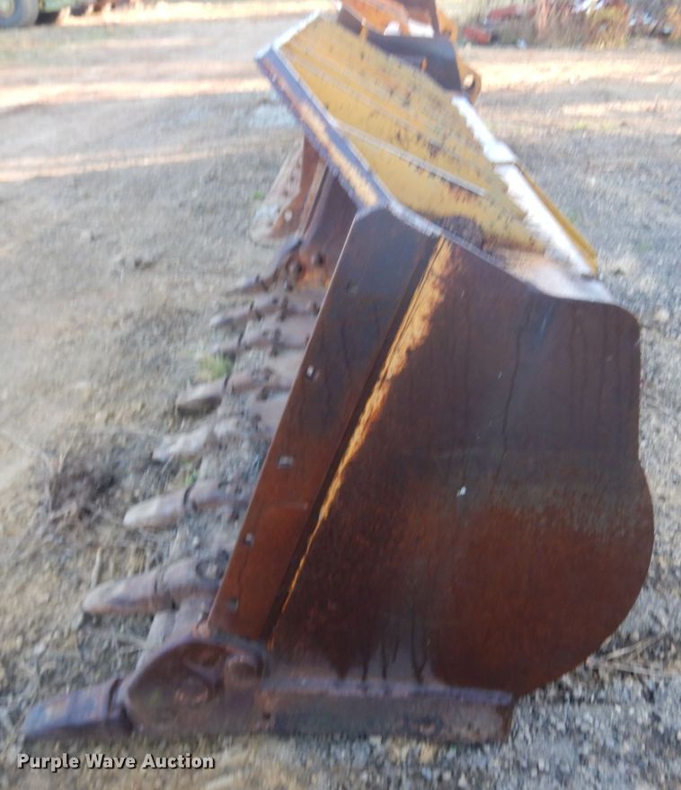 image for item HD9055 97"W loader bucket