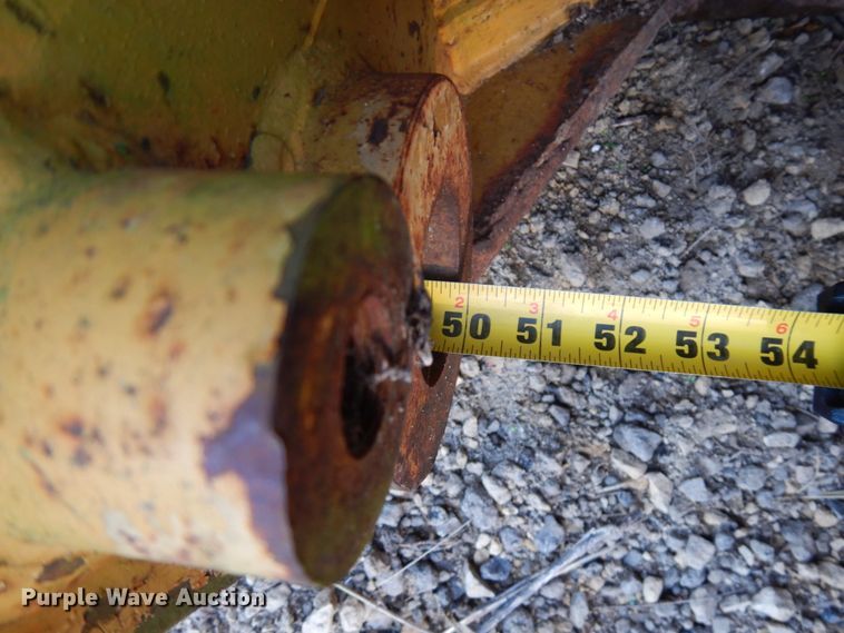 image for item HD9055 97"W loader bucket