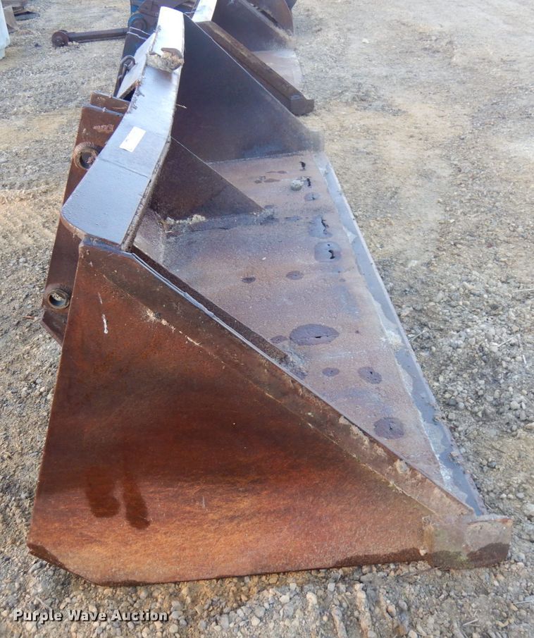 image for item HD9056 98"W bucket