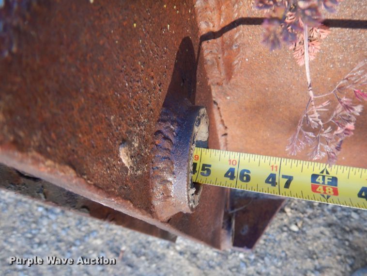 image for item HD9056 98"W bucket