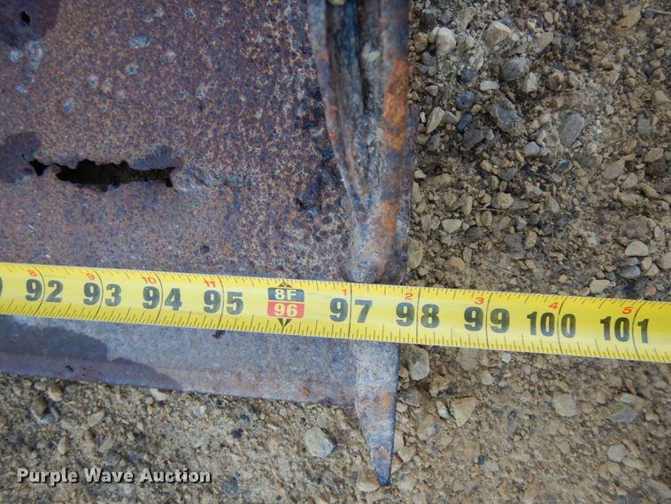 image for item HD9056 98"W bucket