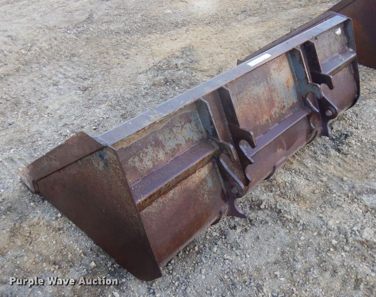 image for item HD9057 66"W bucket