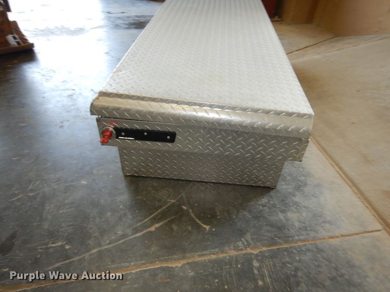 image for item HD9381 Weather Guard 117002 toolbox