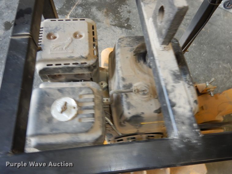 image for item HD9382 Loncin plate compactor