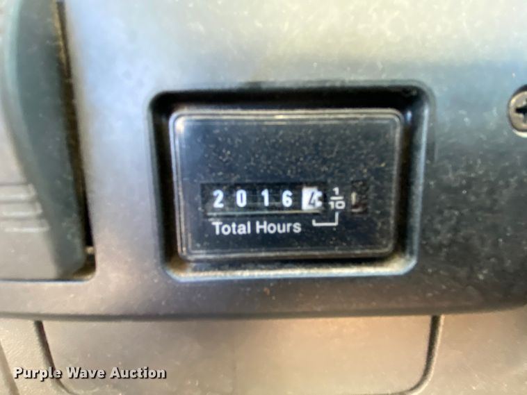 image for item HE9815 2006 Ford F450 Super Duty  bucket truck