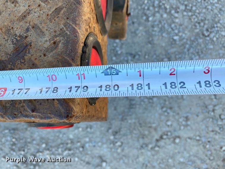 image for item HE9815 2006 Ford F450 Super Duty  bucket truck